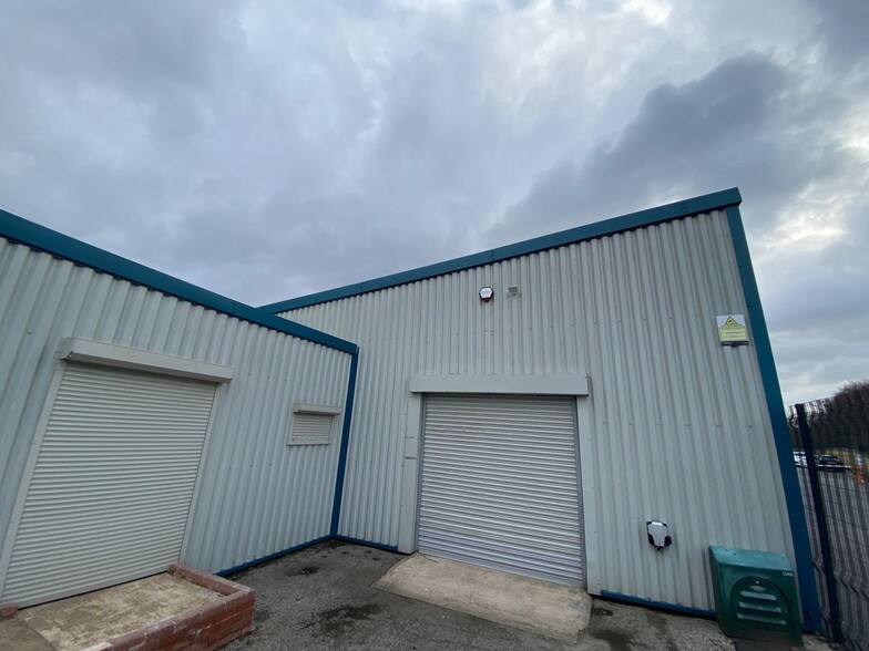 Bedwas House Industrial Est, Caerphilly for rent - Primary Photo - Image 1 of 1