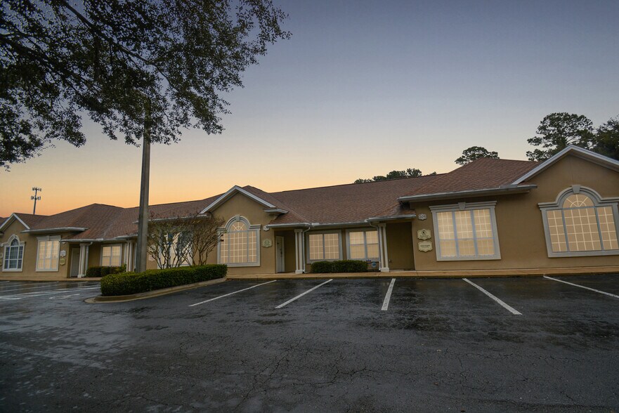 12627 San Jose Blvd, Jacksonville 32223 UK