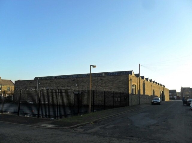 Mile Cross Rd, Halifax for sale - Primary Photo - Image 1 of 1