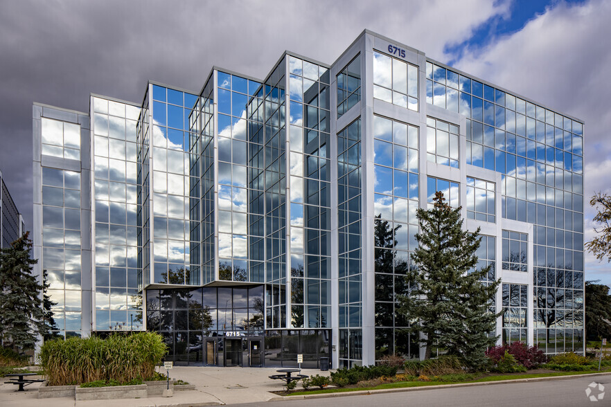 6715 Airport Rd, Mississauga, ON for rent - Primary Photo - Image 1 of 7