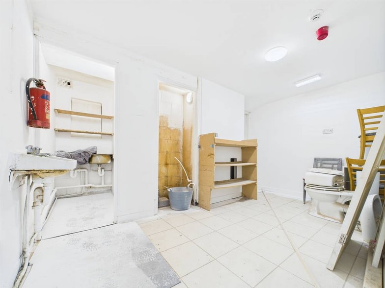 6-8 Deansgate, Blackpool, FY1 1BN Retail to Rent 650 sq ft GBR