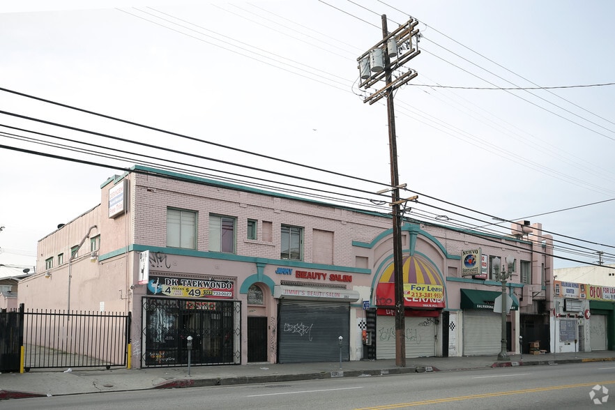 3060-3066 W Pico Blvd, Los Angeles, CA for rent - Building Photo - Image 3 of 16