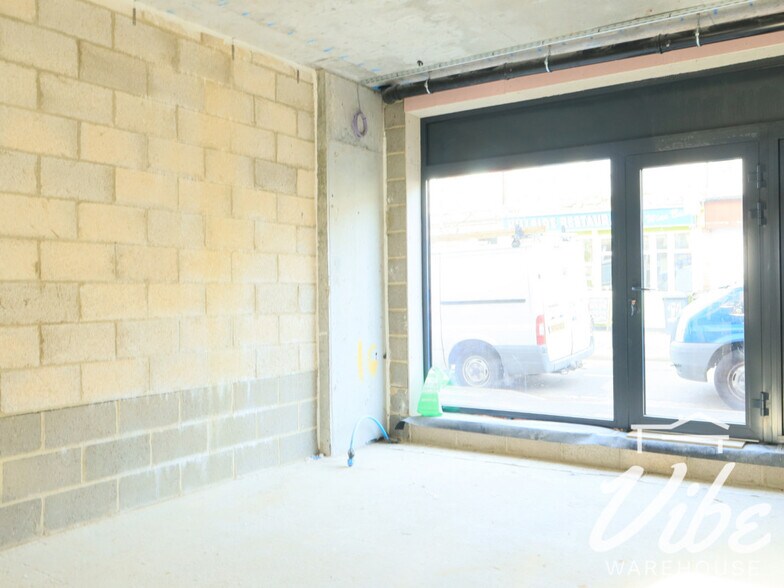 10-20 Windus Rd, London to rent - Building Photo - Image 2 of 7