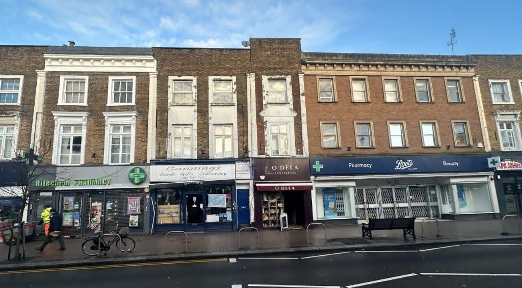 21 Victoria Rd, Surbiton for sale Building Photo- Image 1 of 6