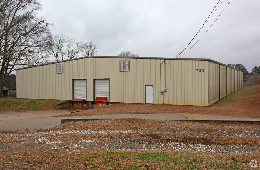 2 Warehouse Portfolio in Alexander City portfolio of 2 properties for sale on LoopNet.co.uk - Primary Photo - Image 2 of 2