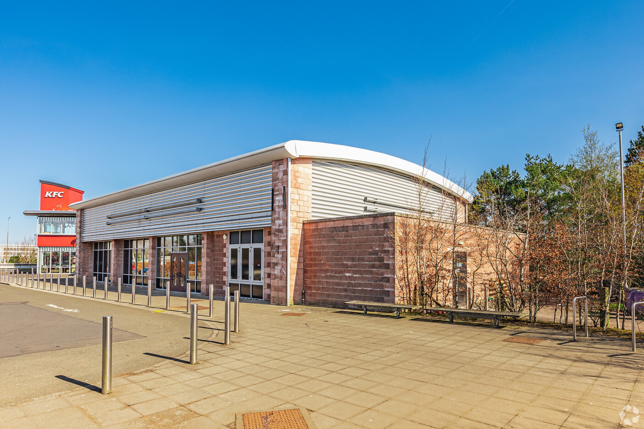 Almondvale Rd, Livingston for sale Primary Photo- Image 1 of 1