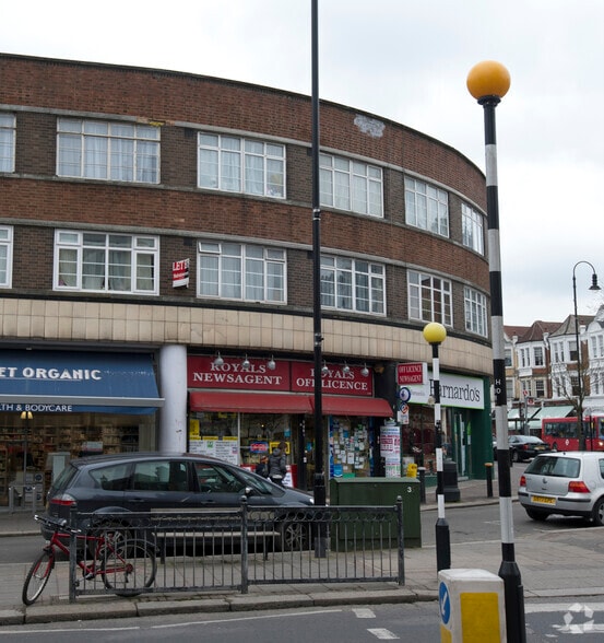 119 Muswell Hill Rd, London, N10 3HS UK