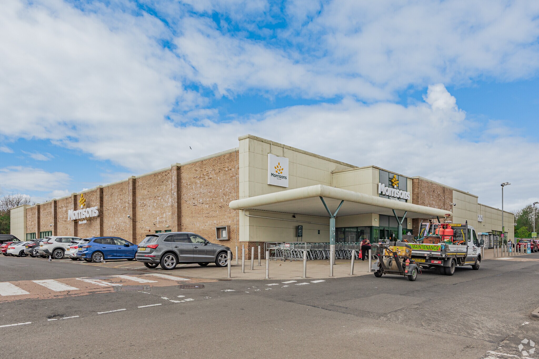 30 Bridgwater Pl, Erskine for sale Primary Photo- Image 1 of 3
