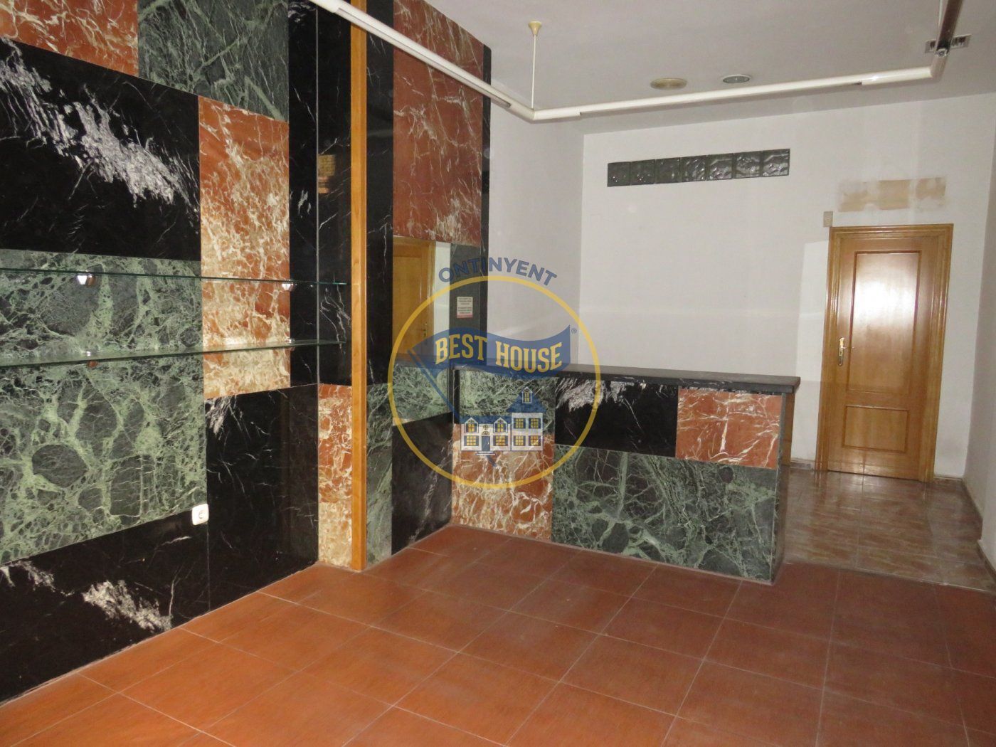 Retail in Ontinyent to rent Building Photo- Image 1 of 8