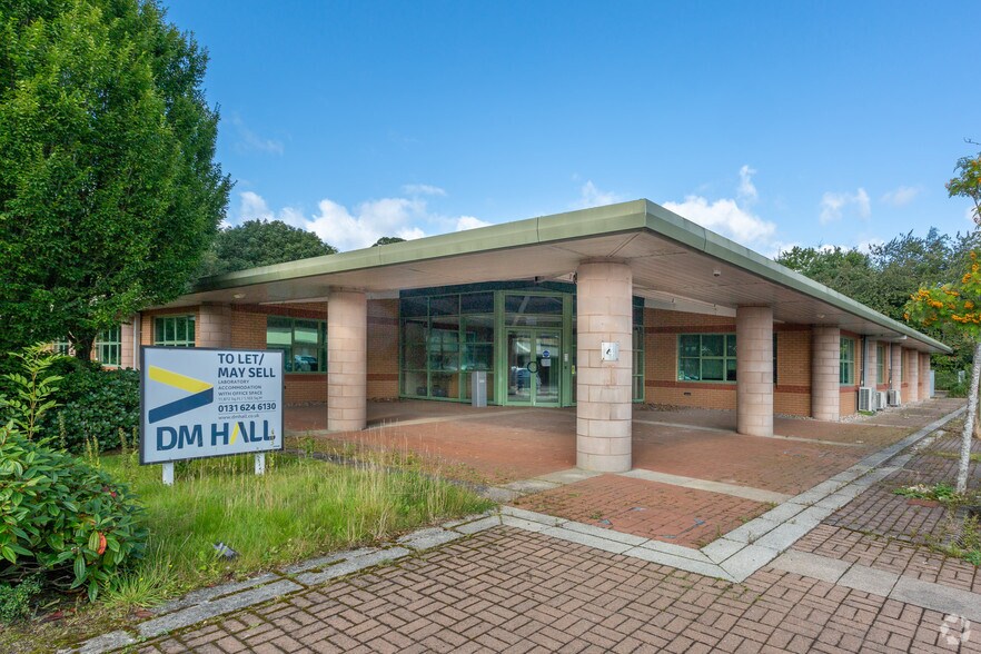 4 Michaelson Sq, Livingston EH54 7DP UK