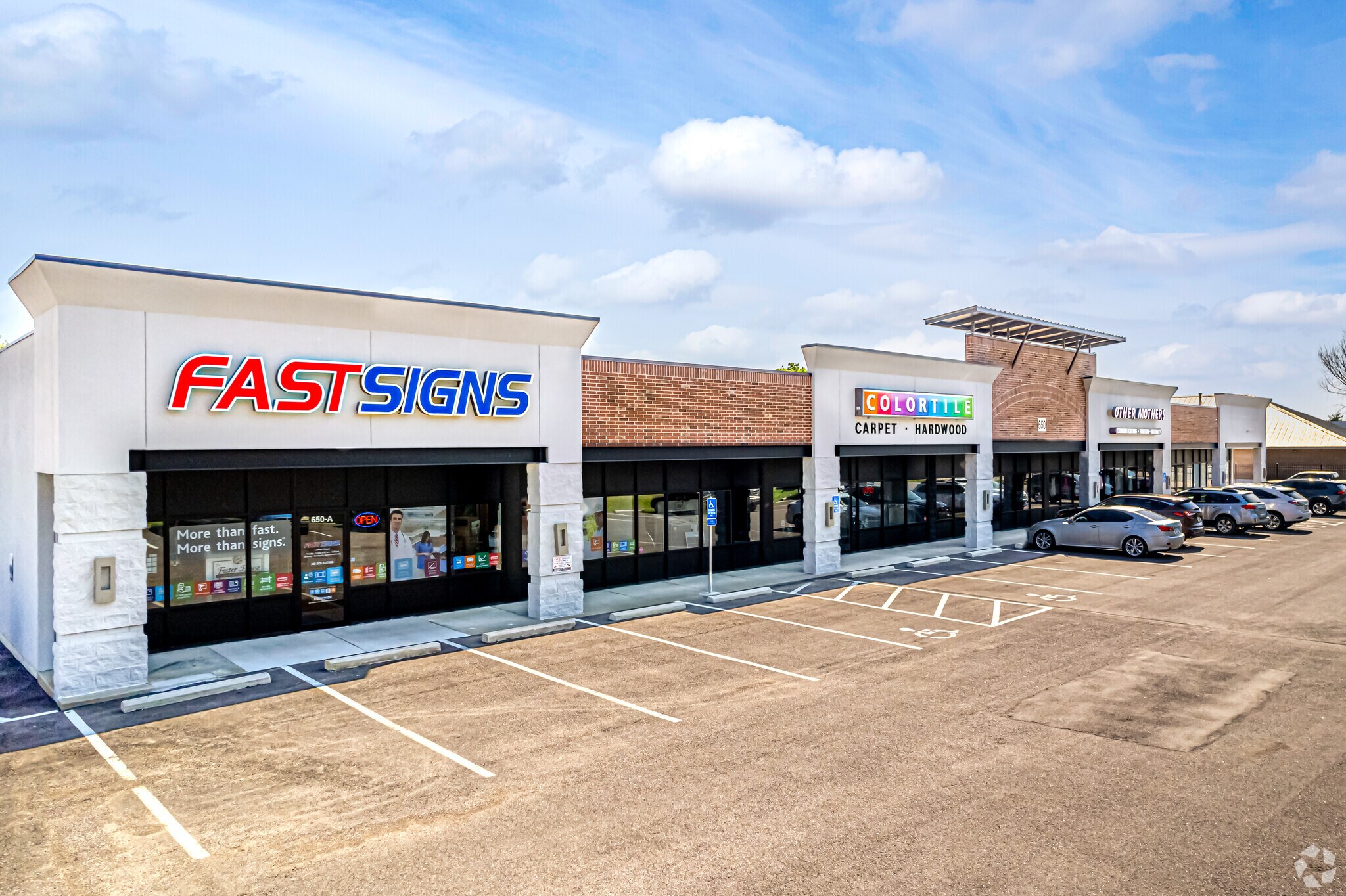 634-650 E Battlefield Rd, Springfield, MO for sale Building Photo- Image 1 of 1