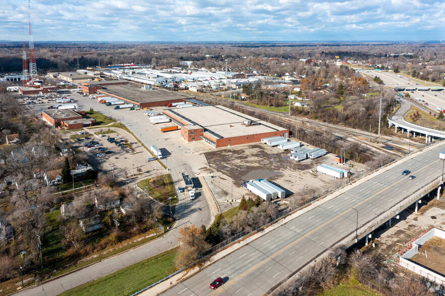 12499 Evergreen Ave, Detroit, MI for rent - Aerial - Image 2 of 5