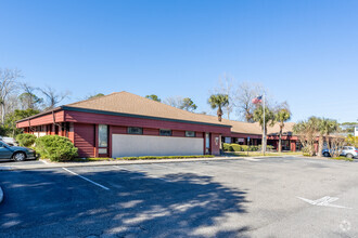 1411 S 14th St, Fernandina Beach, FL for sale Primary Photo- Image 1 of 1