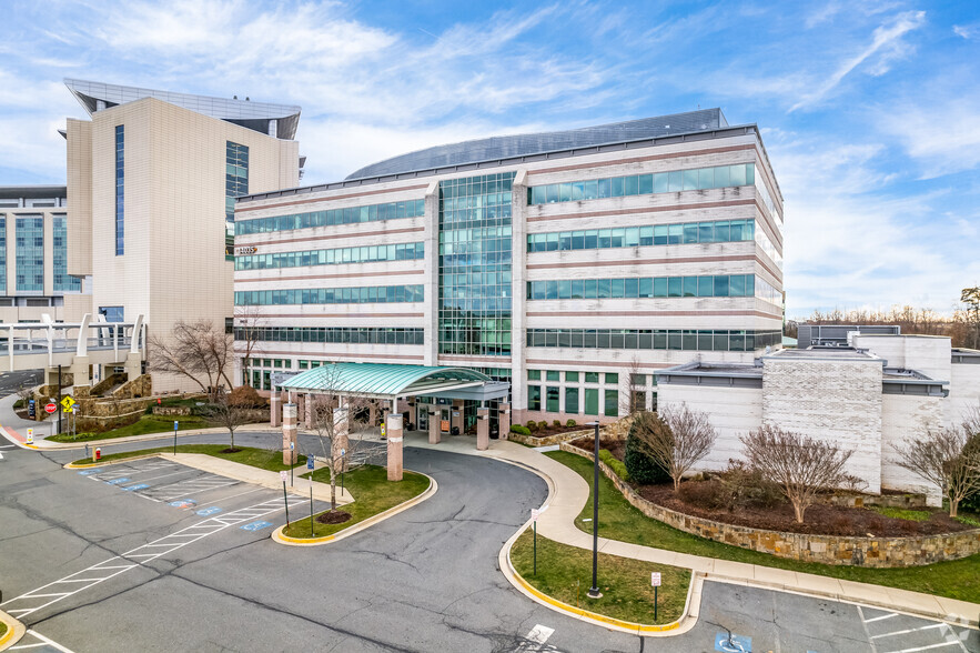 44035 Riverside Pky, Leesburg, VA for sale - Primary Photo - Image 1 of 1