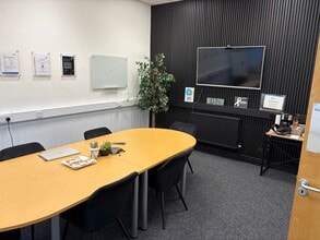 Kingsway, Luton to rent Interior Photo- Image 2 of 6