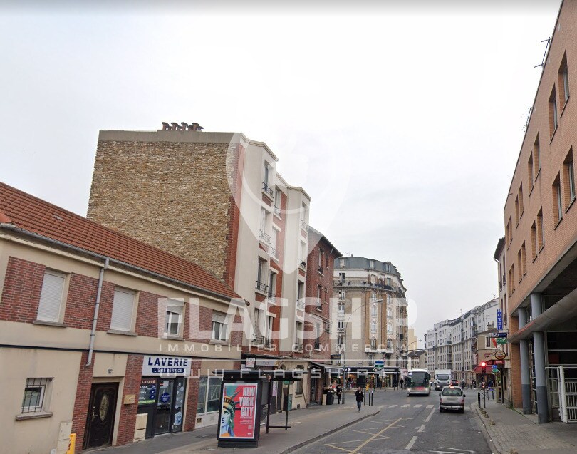 Office in Saint-Ouen-sur-Seine to rent Building Photo- Image 1 of 2