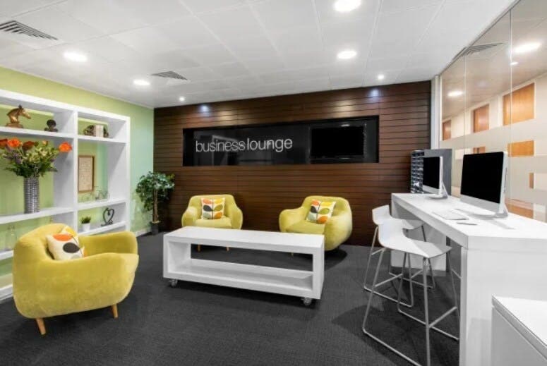 Kingsway N, Gateshead to rent - Building Photo - Image 3 of 6