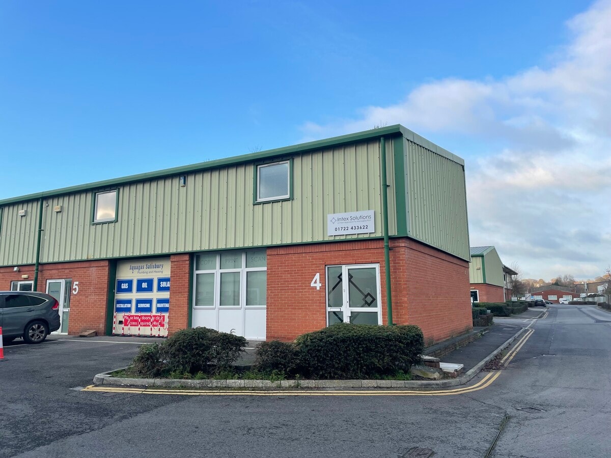 Telford Rd, Salisbury SP2 7GL UK