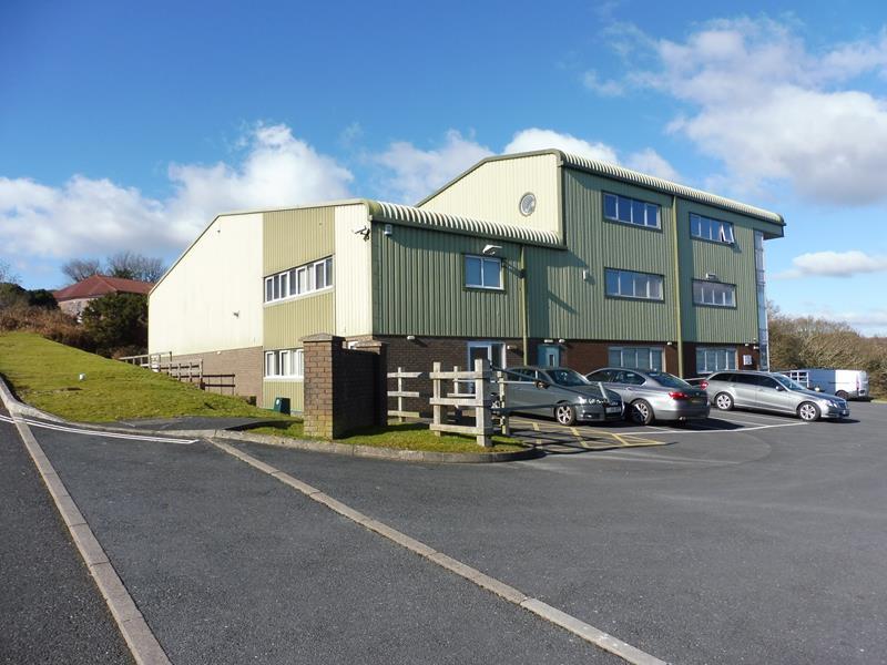 24 Darklake Vw, Plymouth to rent Primary Photo- Image 1 of 6