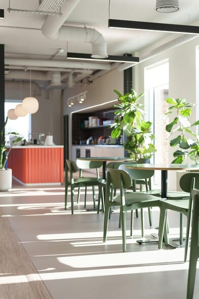 Old St, London to rent - Building Photo - Image 3 of 7