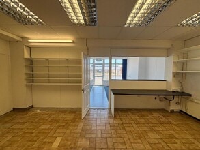 222 Hangleton Rd, Hove to rent Interior Photo- Image 1 of 2