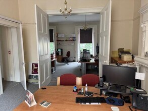 6 Euston Pl, Leamington Spa to rent Interior Photo- Image 2 of 3