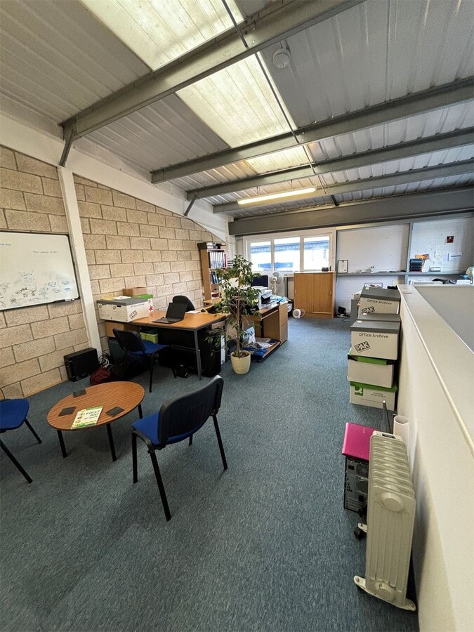 Ely Rd, Waterbeach, CAM CB25 9FX - Unit 7 - - Interior Photo - Image 2 of 2