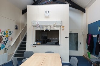 52 Bartholomew St W, Exeter to rent Interior Photo- Image 2 of 3