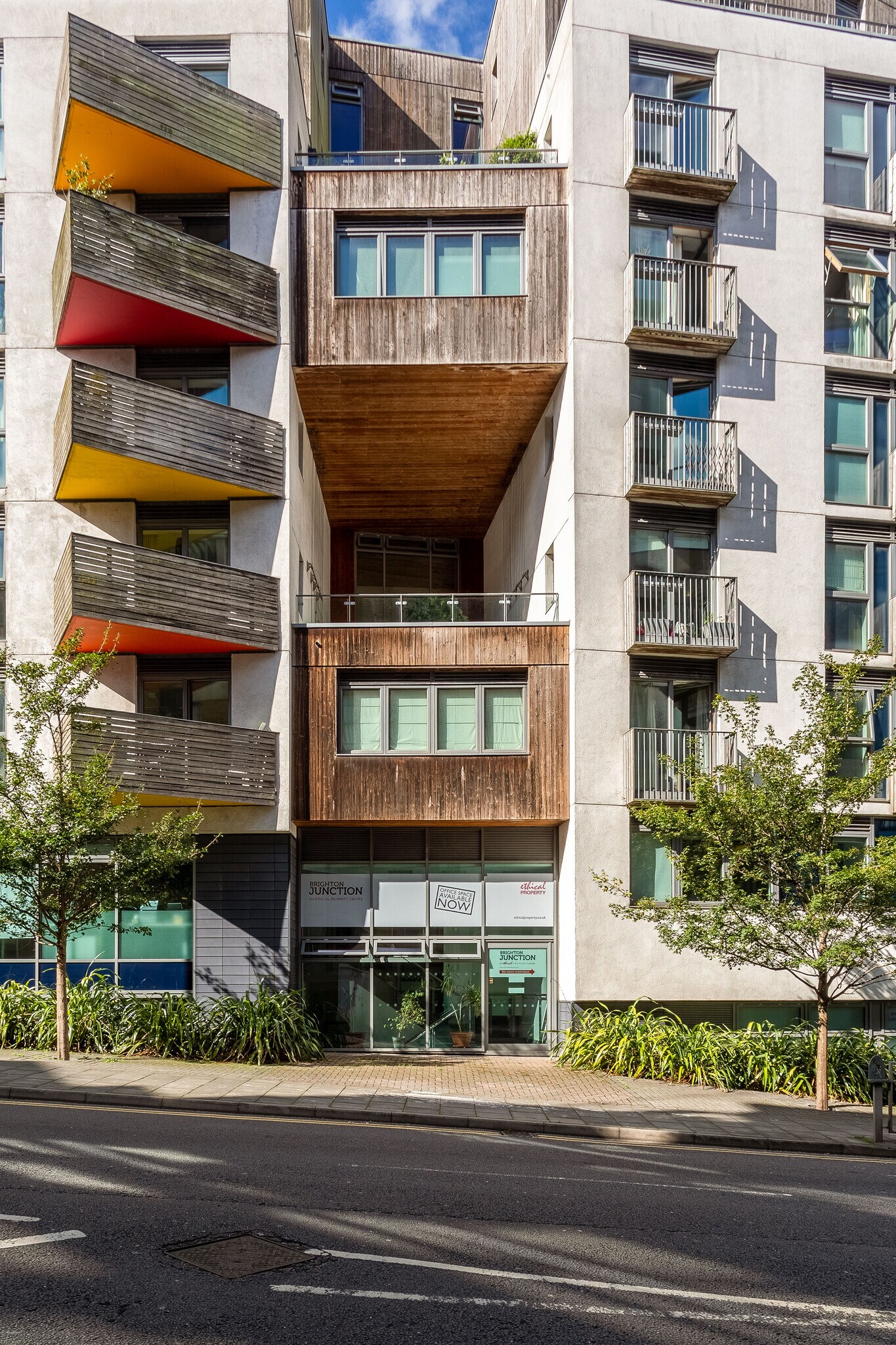 35 New England St, Brighton to rent Building Photo- Image 1 of 4