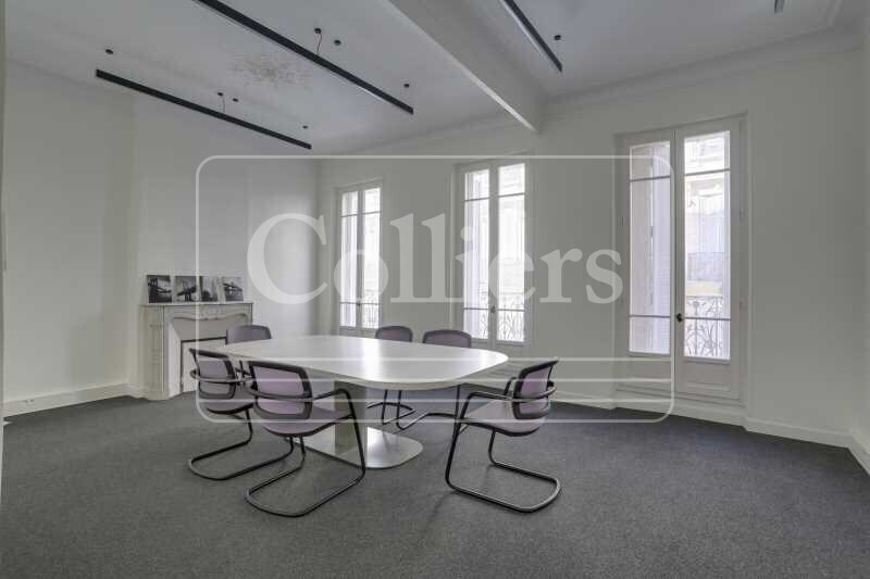 Office in Marseille to rent - Interior Photo - Image 3 of 5