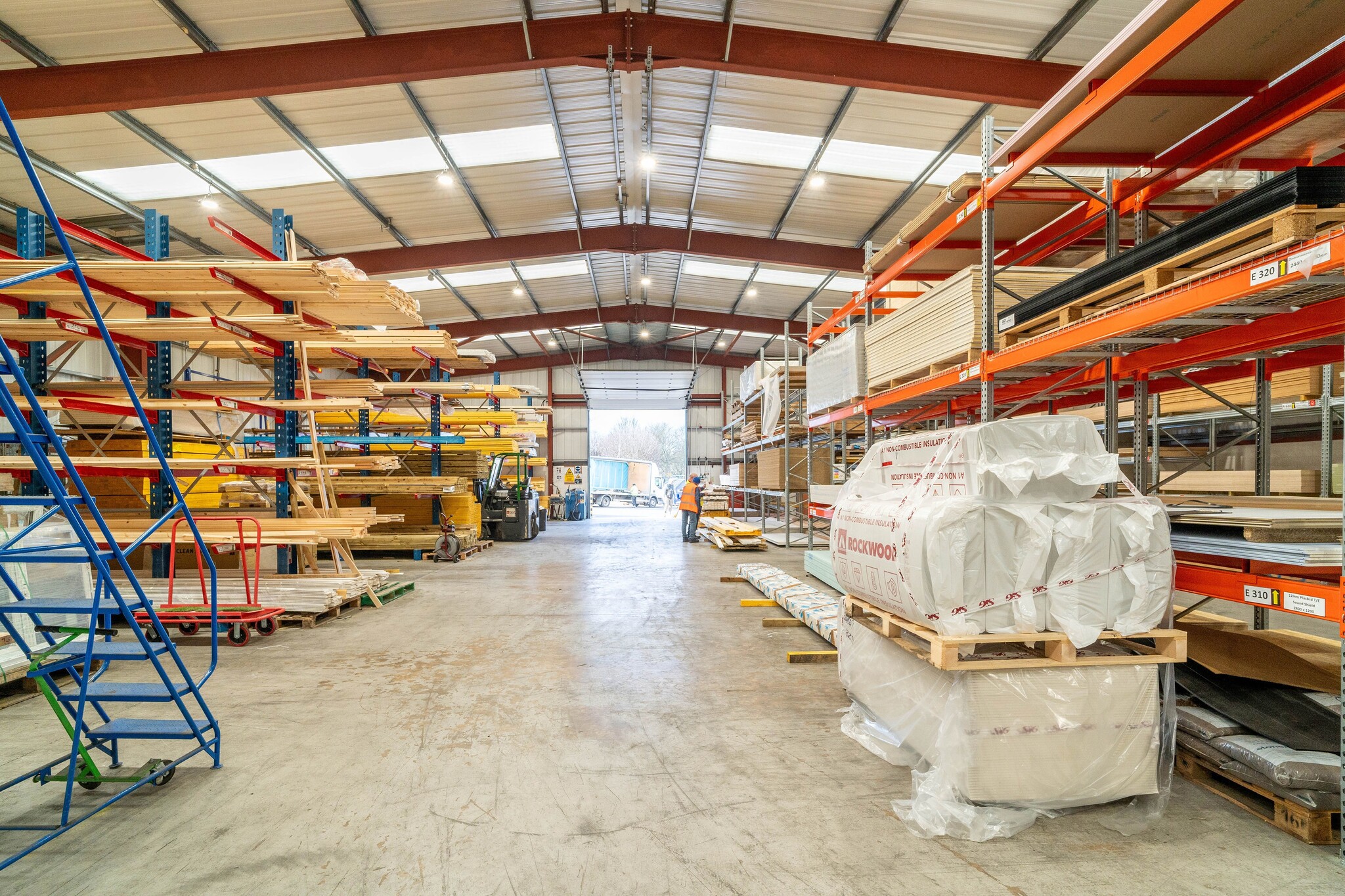 Hawkhill Ave, Edinburgh to rent Interior Photo- Image 1 of 4