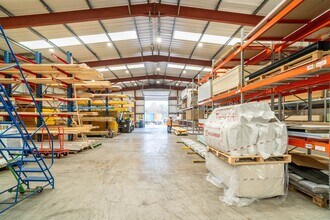 Hawkhill Ave, Edinburgh to rent Interior Photo- Image 1 of 4