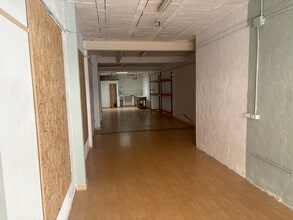 Retail in Granollers, Barcelona to rent Interior Photo- Image 1 of 8