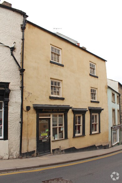 15 Frenchgate, Richmond for sale - Primary Photo - Image 1 of 1