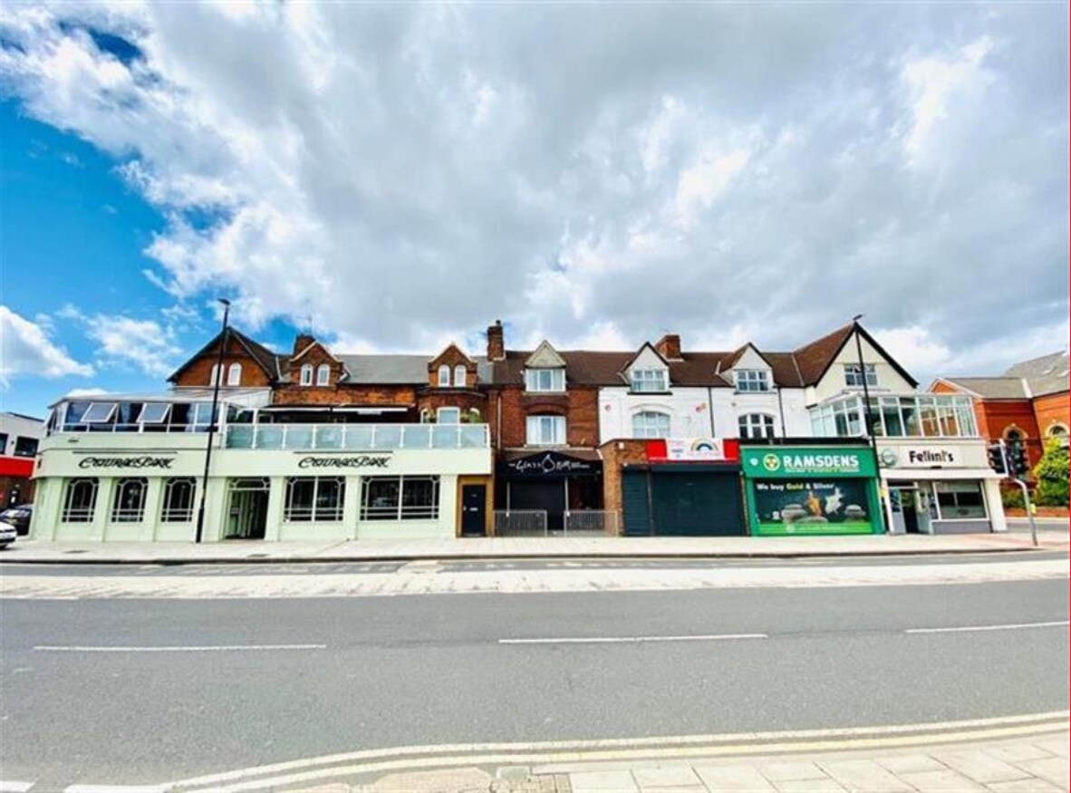 331 Linthorpe, Middlesbrough for sale Primary Photo- Image 1 of 1