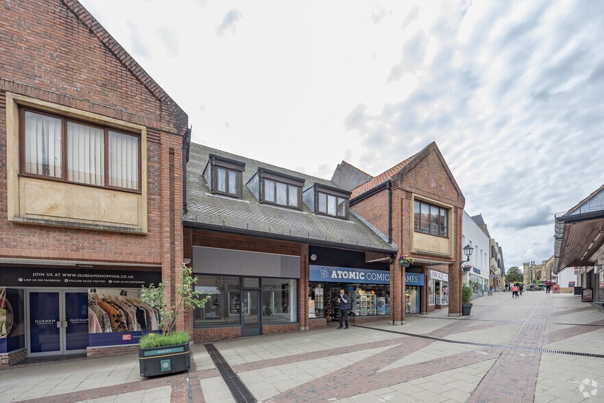 2 Vicarage Walk, Yeovil to rent - Building Photo - Image 3 of 4
