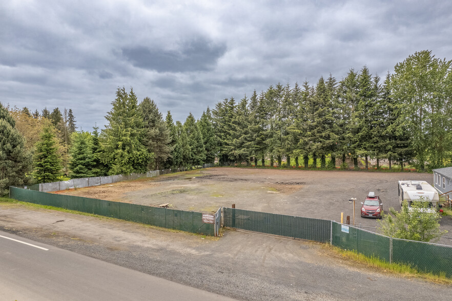 Storage yard - Commercial Property