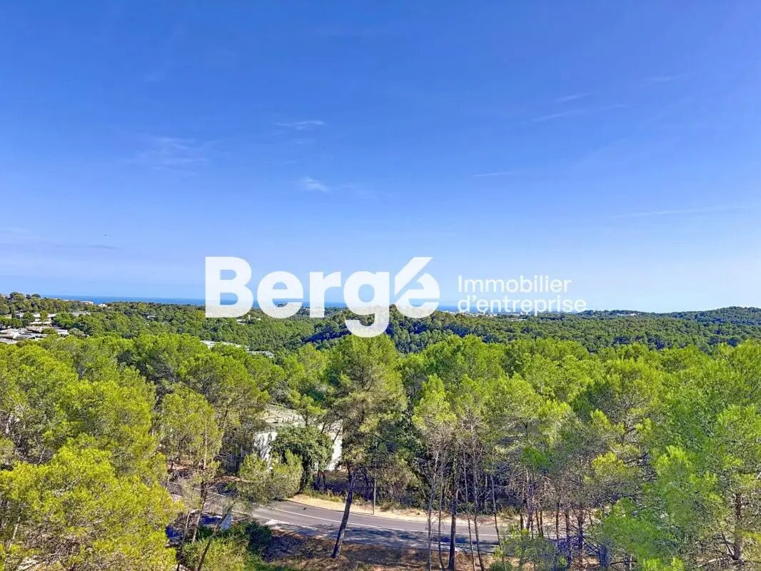 Office in SOPHIA ANTIPOLIS to rent Building Photo- Image 1 of 15