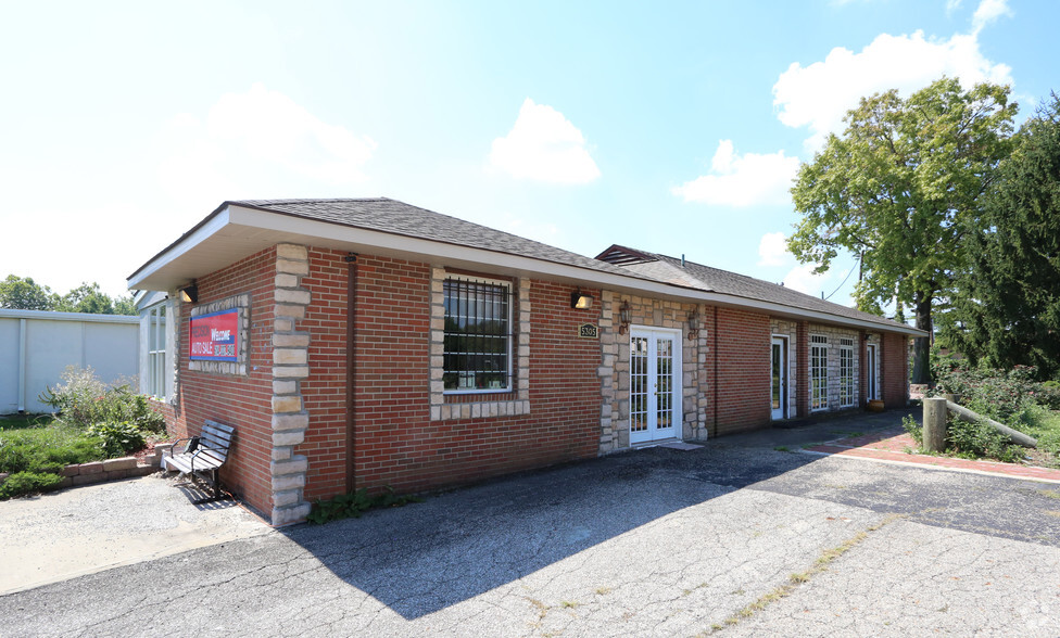 5305 Tamarack Cir, Columbus, OH for sale - Primary Photo - Image 1 of 3