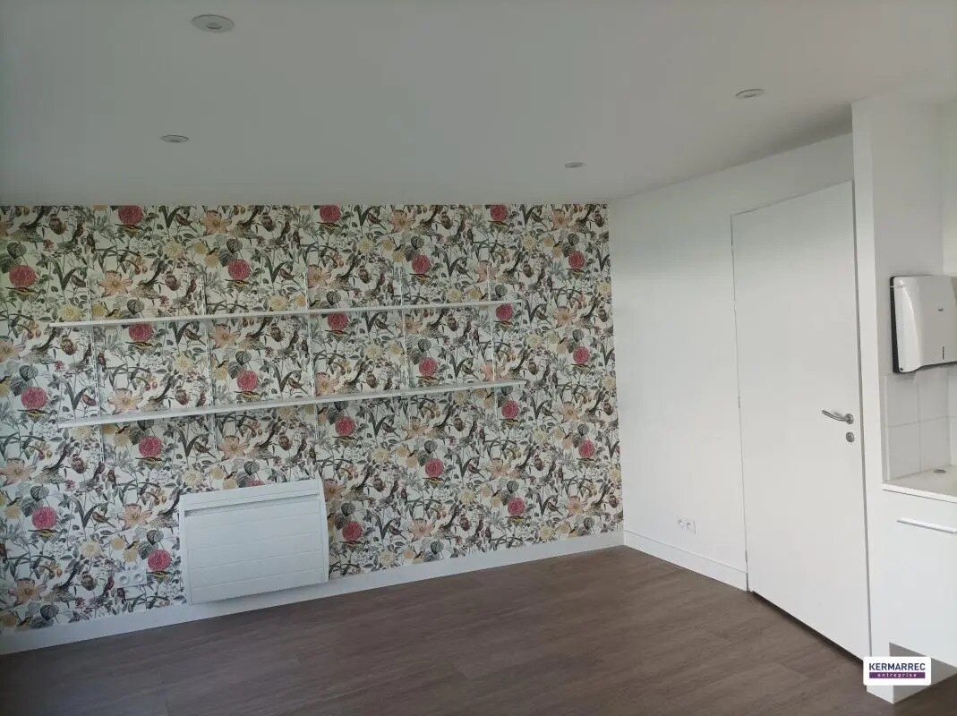 Office in Nantes to rent Building Photo- Image 1 of 8