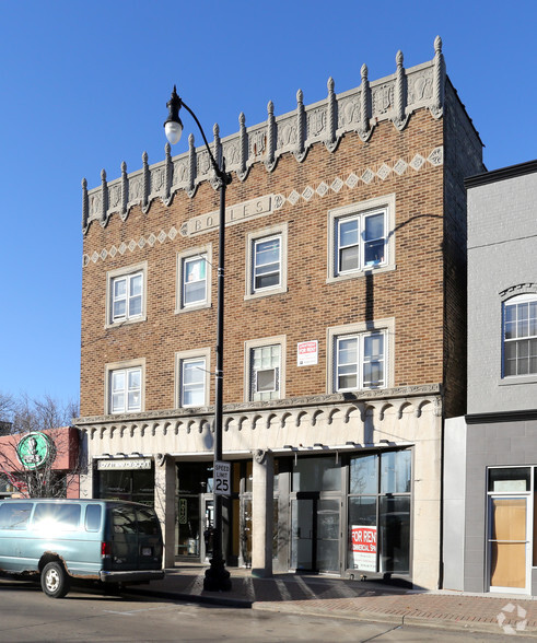 614 6th St, Racine, WI for sale - Primary Photo - Image 1 of 1