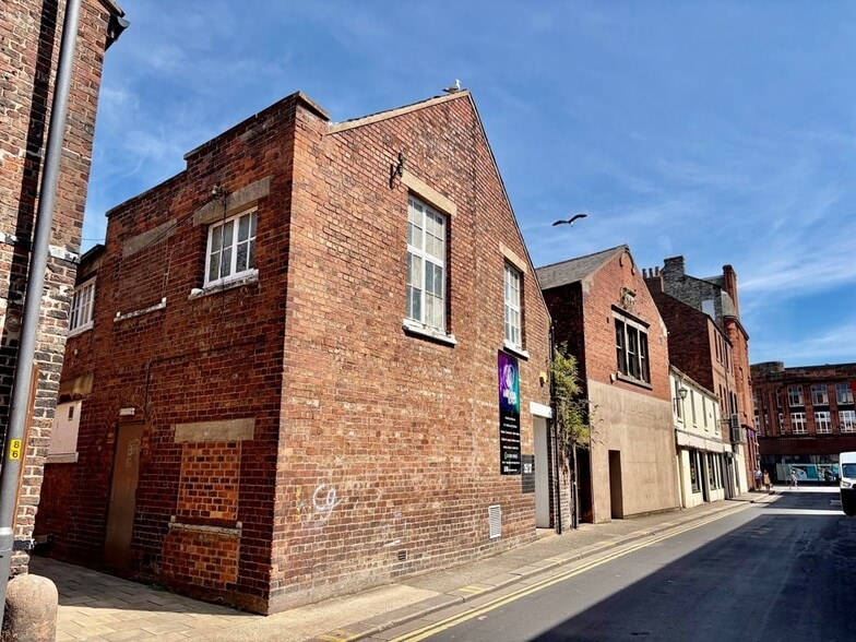 35-37 Blackfriars St, Carlisle to rent - Building Photo - Image 2 of 2