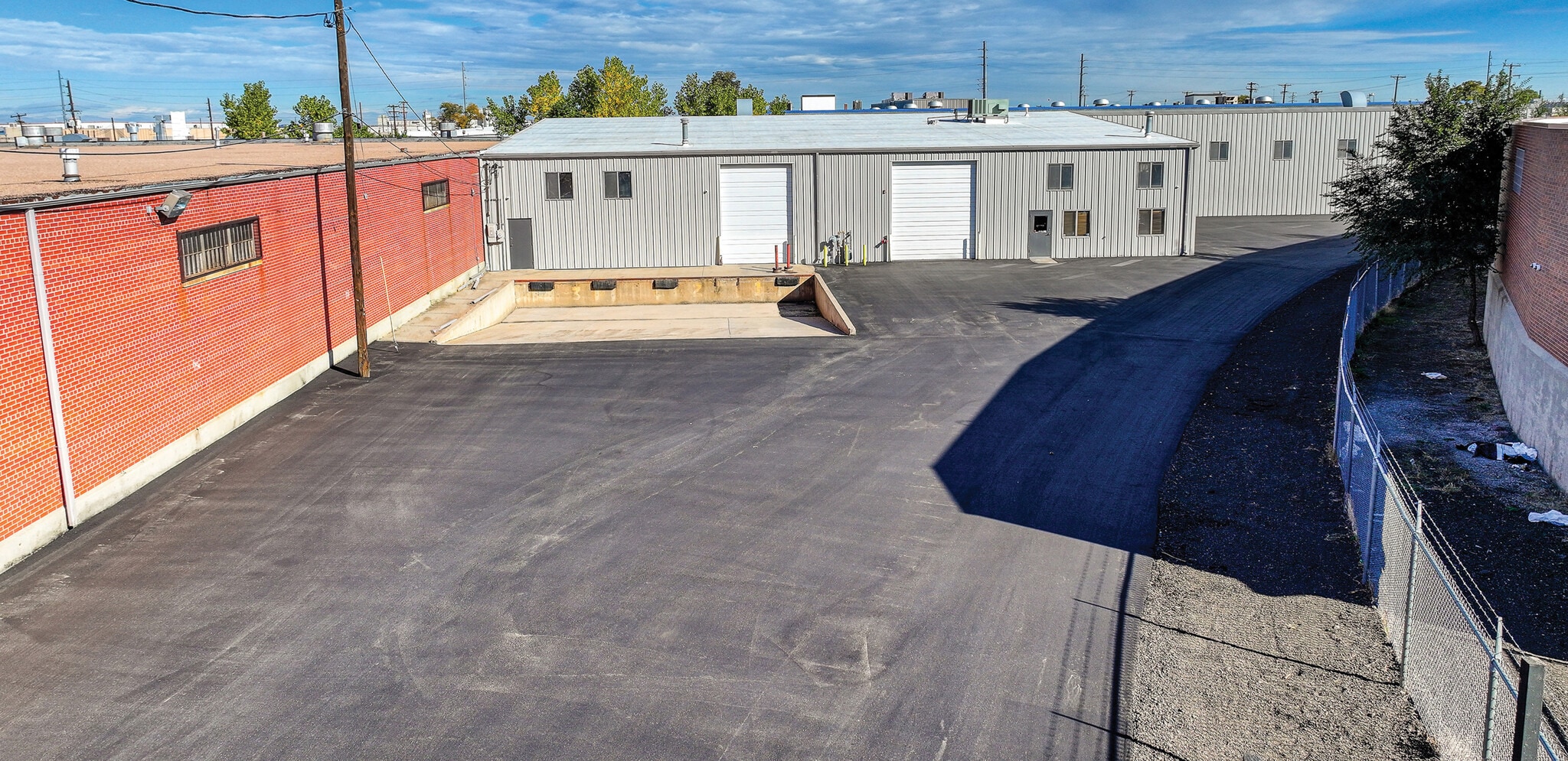 5355 E 39th Ave, Denver, CO for sale Interior Photo- Image 1 of 3