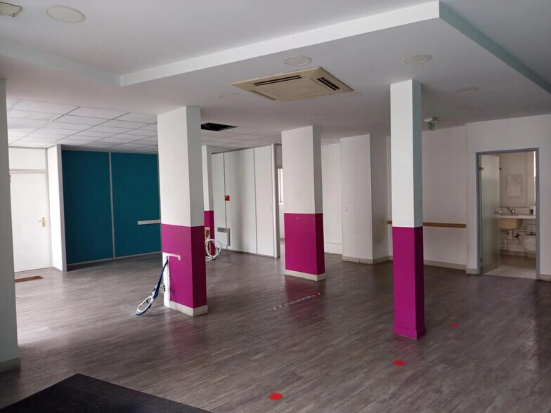 123 Avenue Du Général Leclerc, Bourg-la-Reine for sale - Building Photo - Image 1 of 5