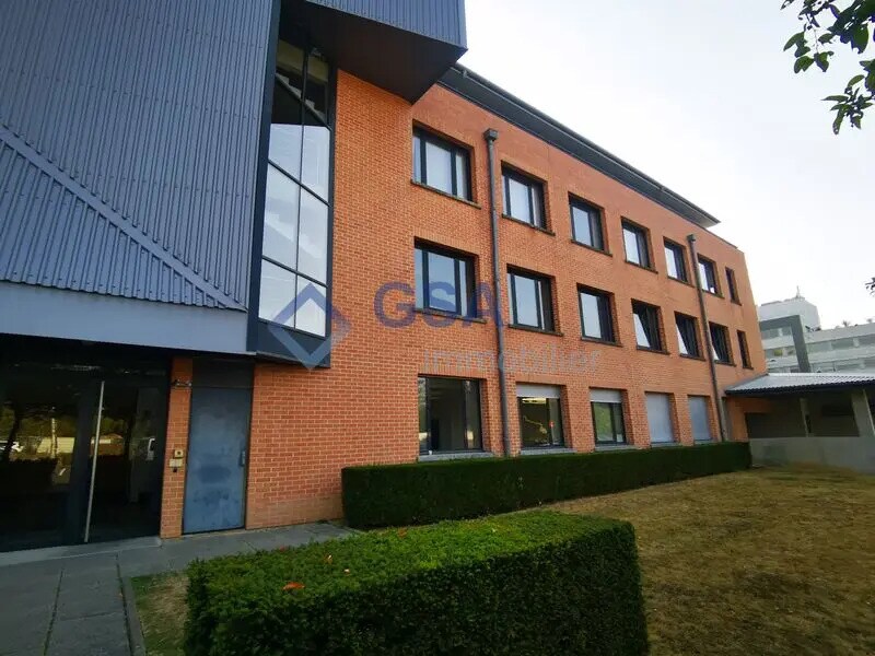 Office in Évry-Courcouronnes to rent Building Photo- Image 1 of 6