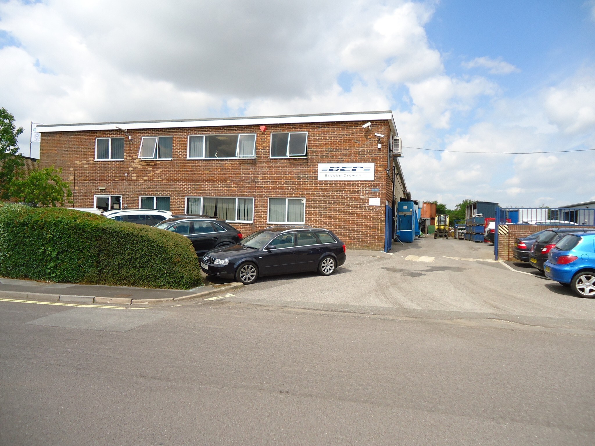 North Way, Andover for sale Primary Photo- Image 1 of 1