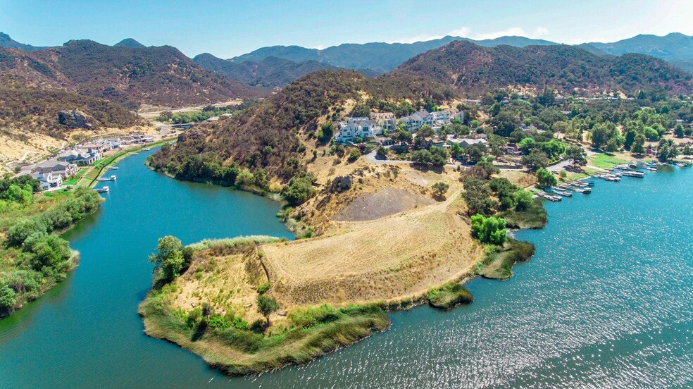 500 Lower Lake, Westlake Village, CA for sale - Primary Photo - Image 1 of 4