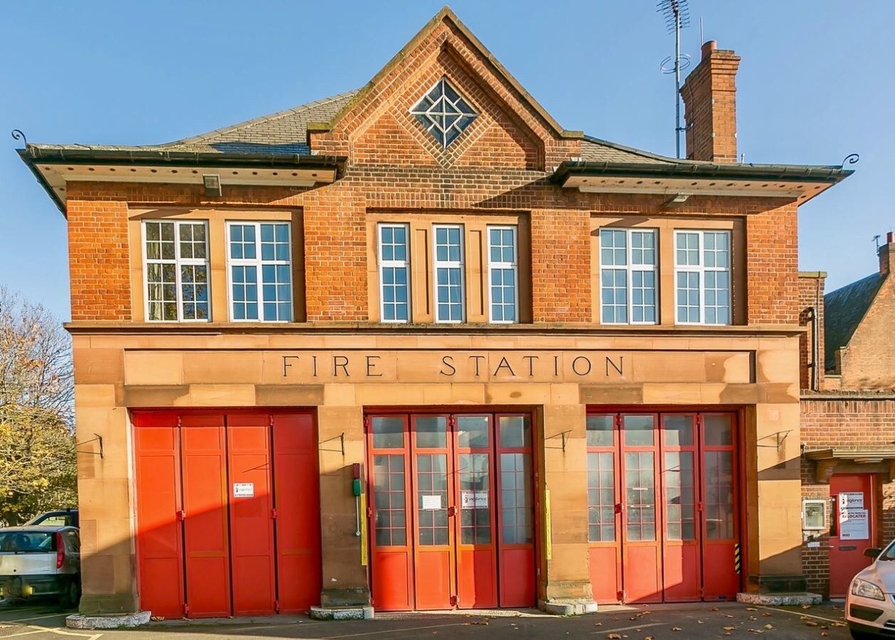 Lower Green West, Mitcham for sale Primary Photo- Image 1 of 1
