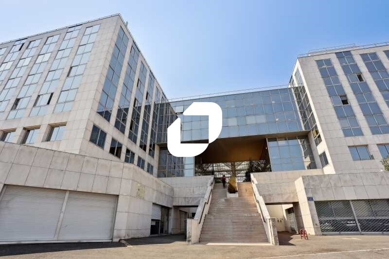 21-37 Rue De Stalingrad, Arcueil to rent - Building Photo - Image 3 of 36