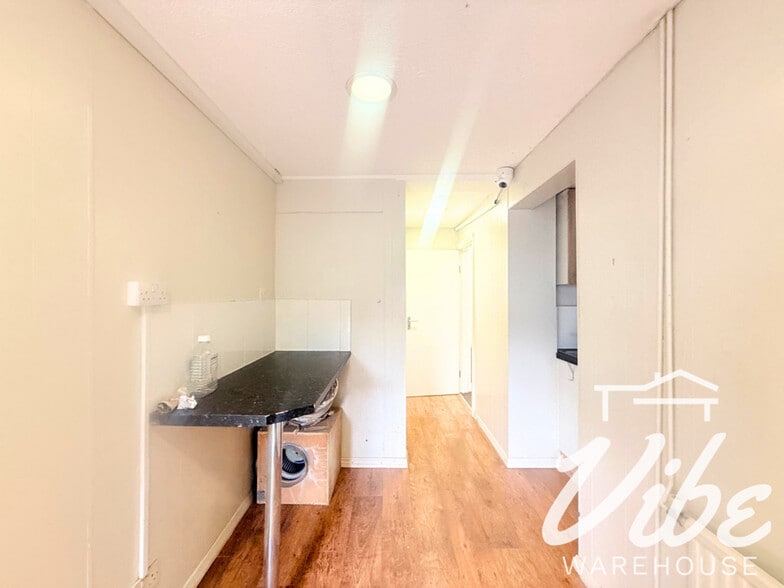 5 Bernard Rd, London to rent - Building Photo - Image 2 of 7